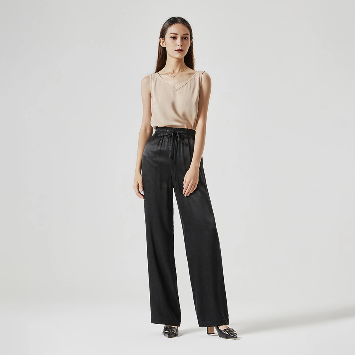 NINE WEST
