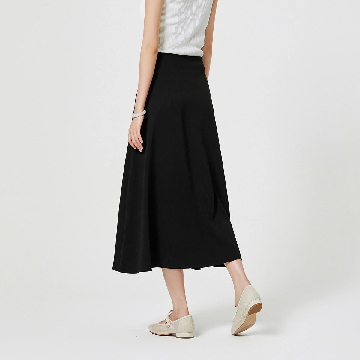 NINE WEST