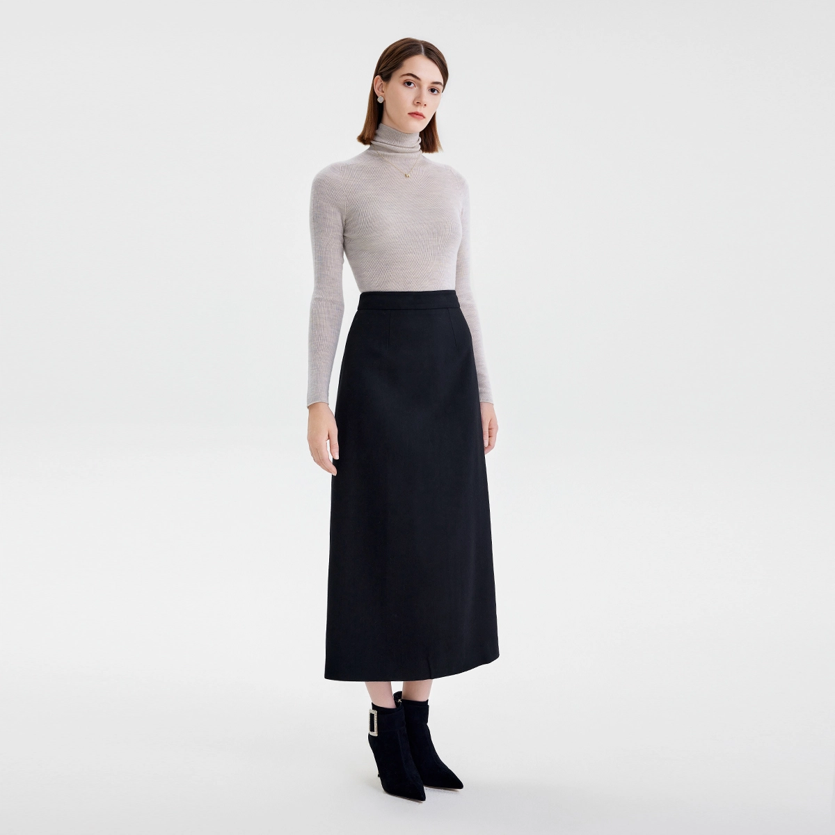 NINE WEST