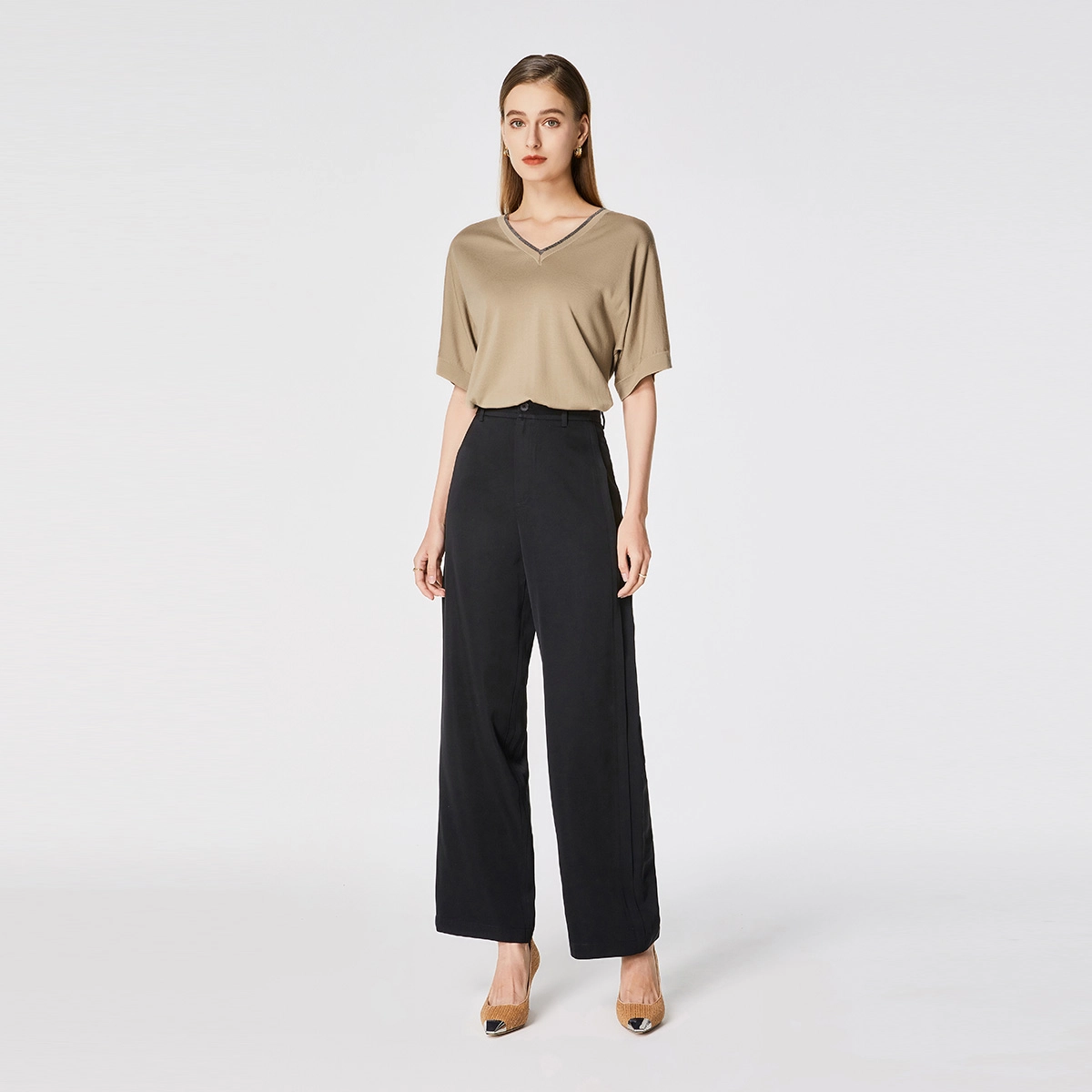 NINE WEST V T