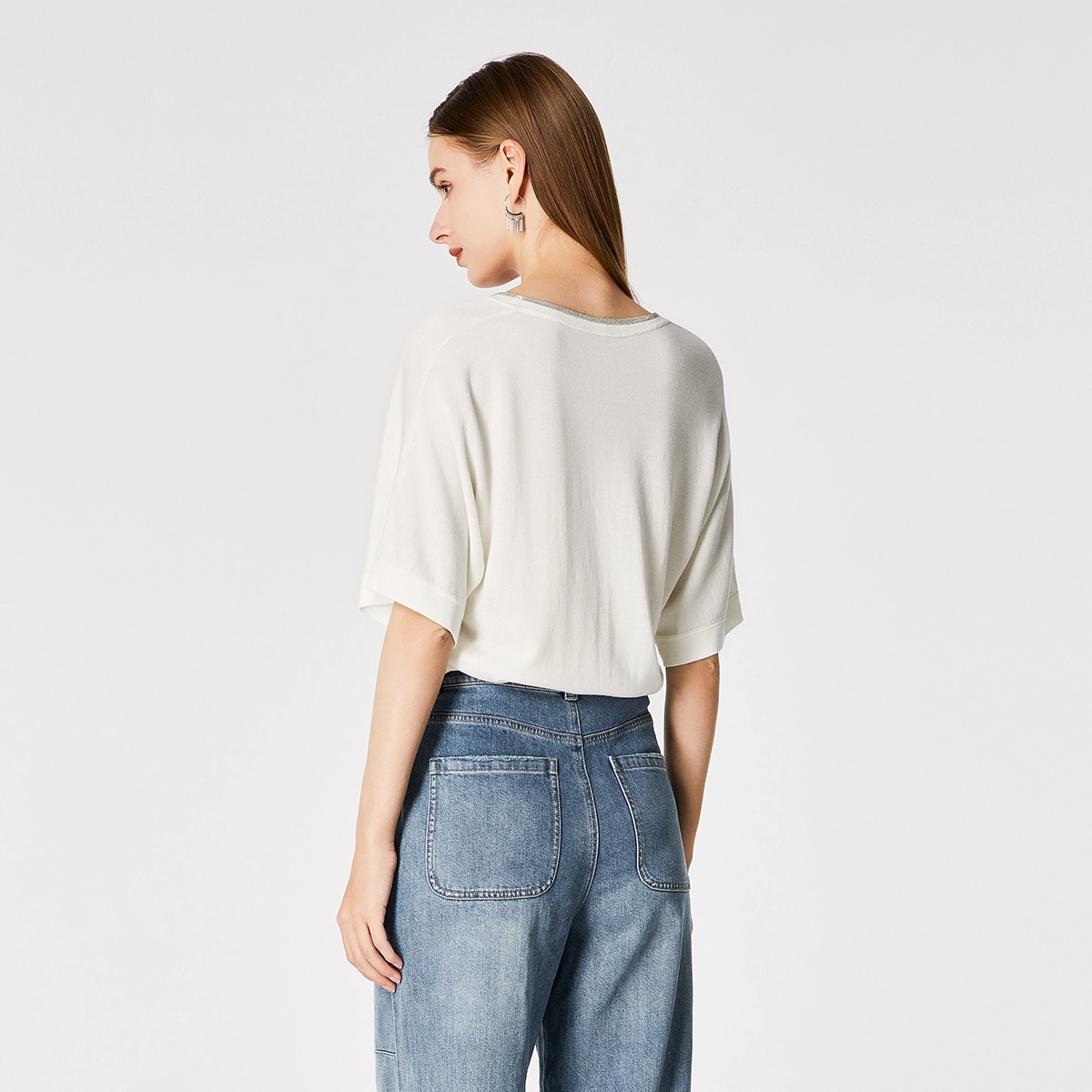 NINE WEST V T