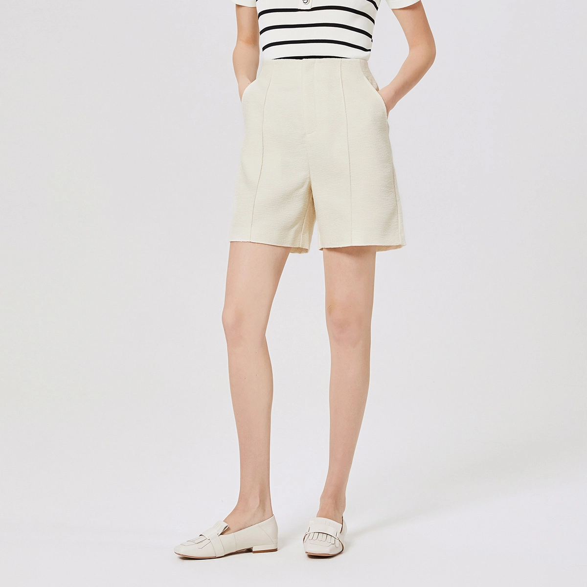 NINE WEST