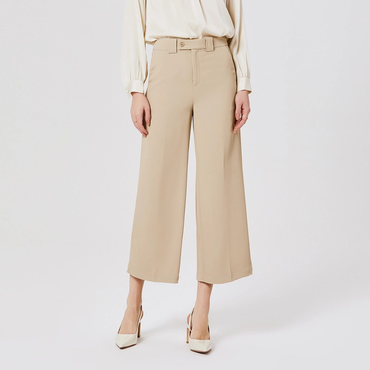 NINE WEST