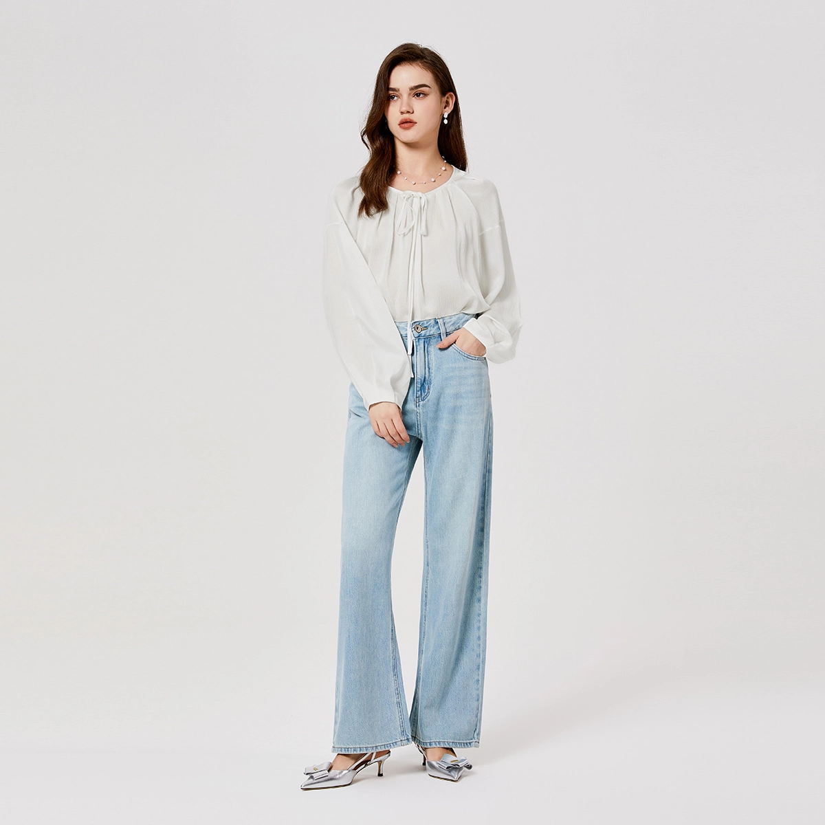 NINE WEST