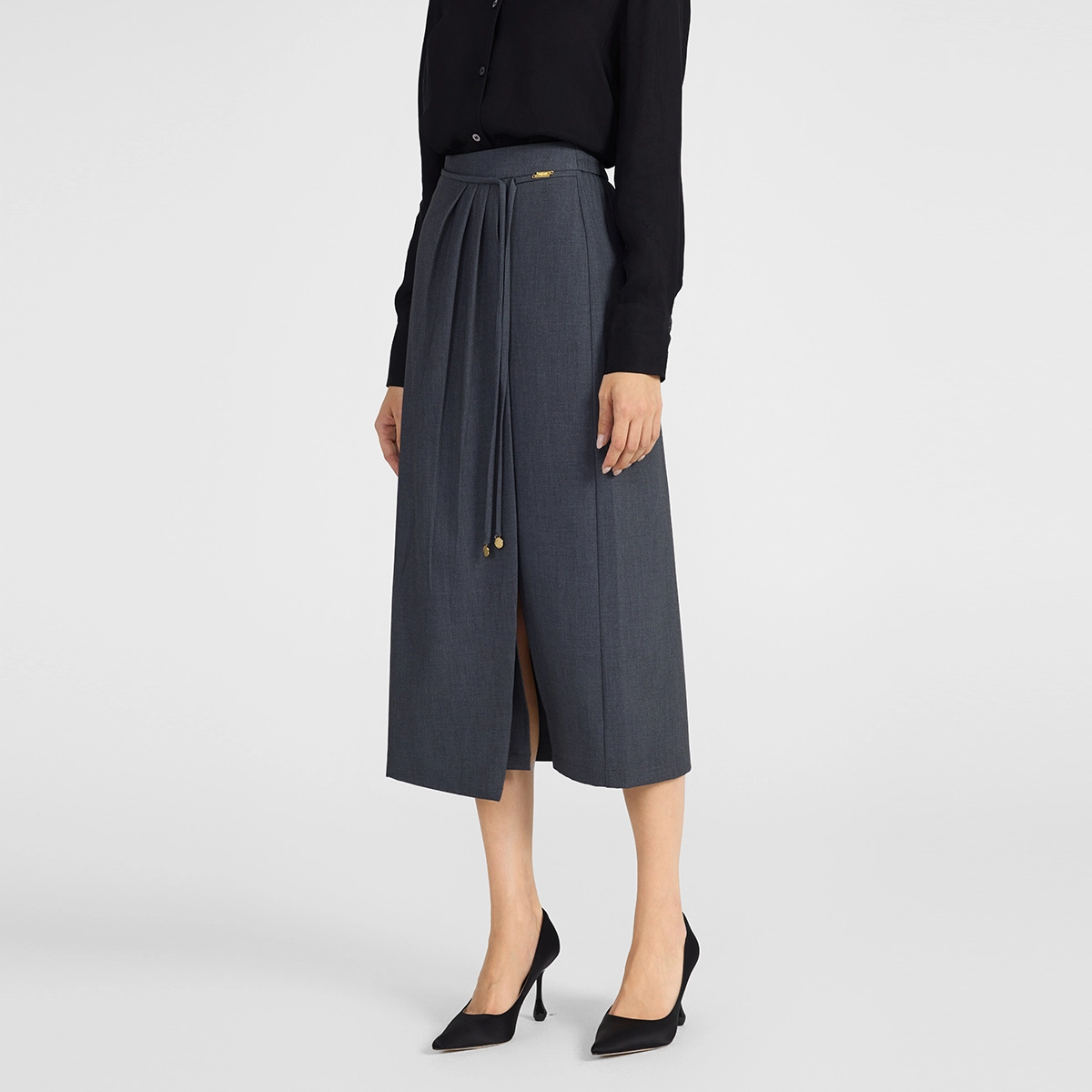 NINE WEST