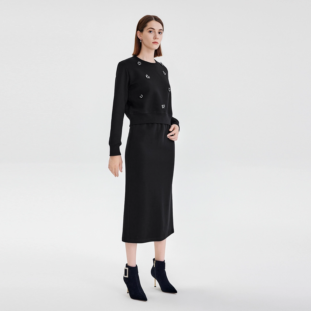NINE WEST