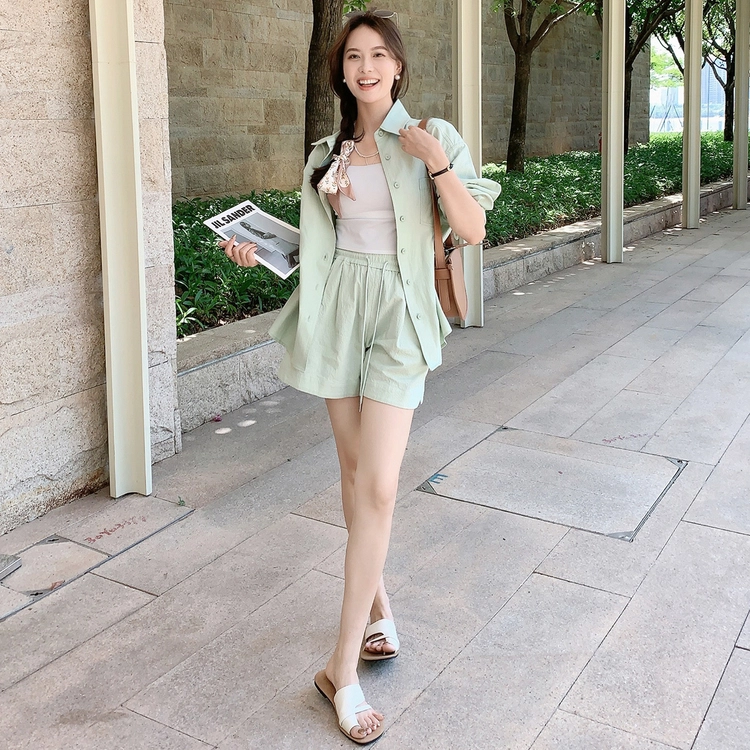 美洋 纯色简约宽松休闲短裤 女款