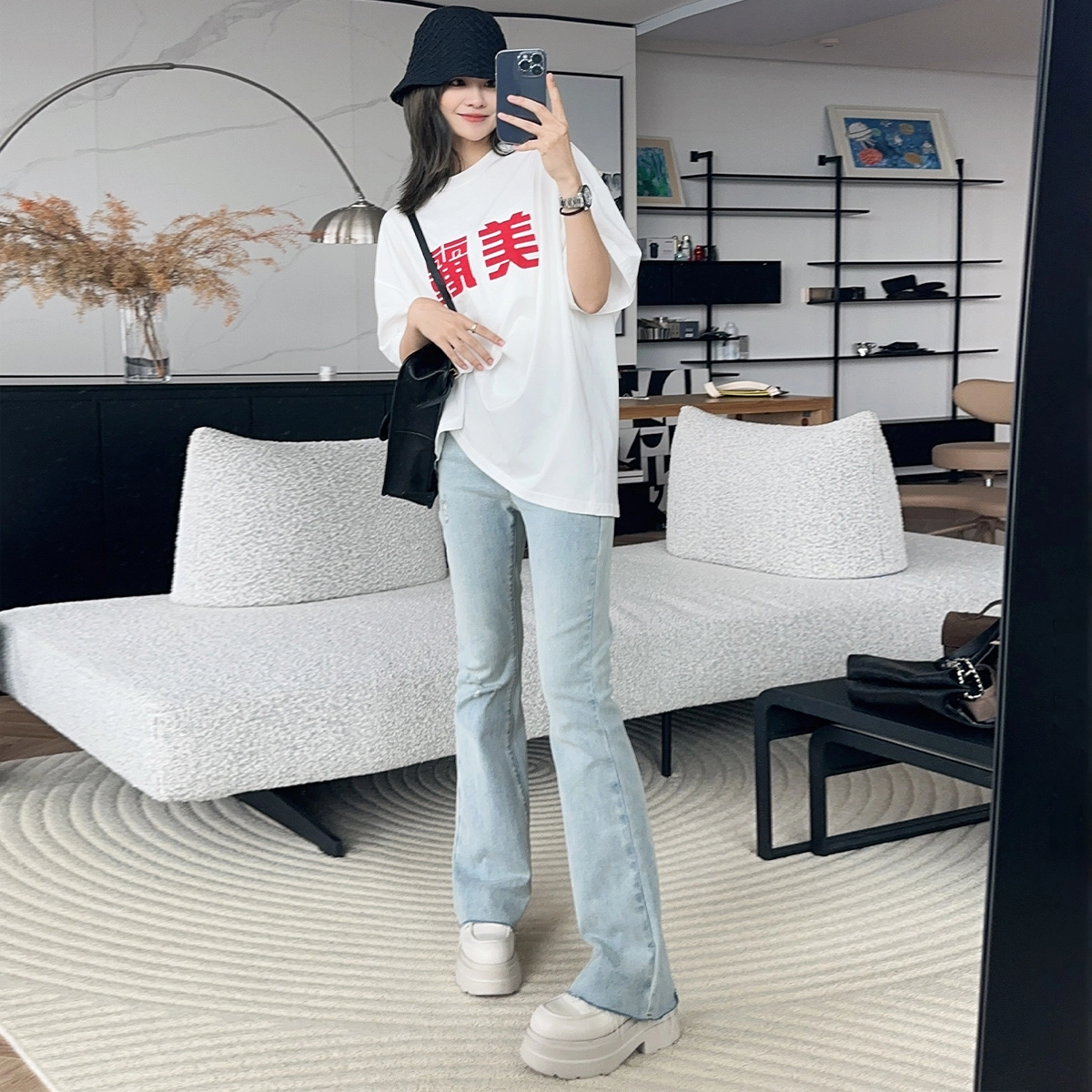 美洋 马提尼微喇叭裤复古重工水洗高腰浅色毛边牛仔裤子 女款 牛仔蓝