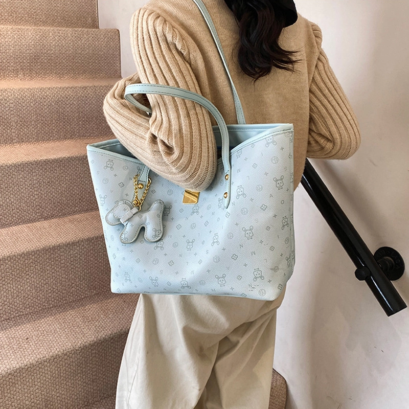 PULUWIRR Tote PU