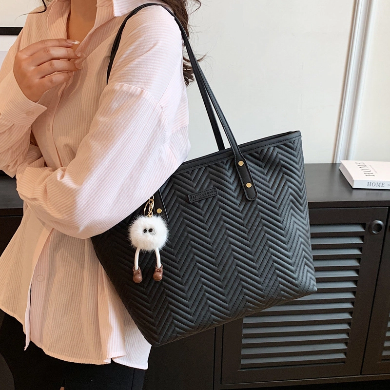 JANE KLAIN Tote