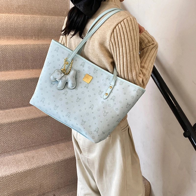 PULUWIRR Tote PU