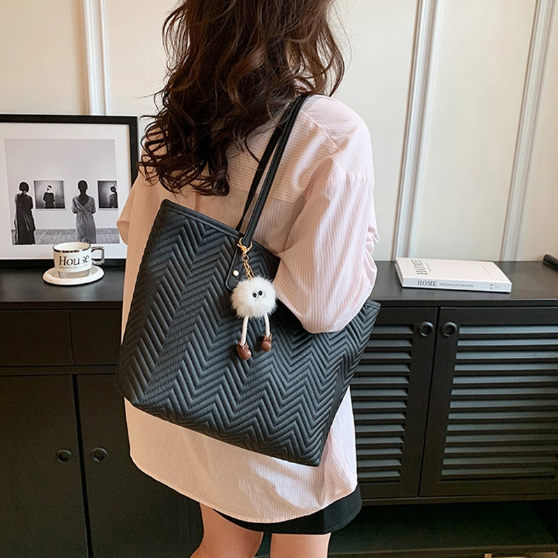 JANE KLAIN Tote