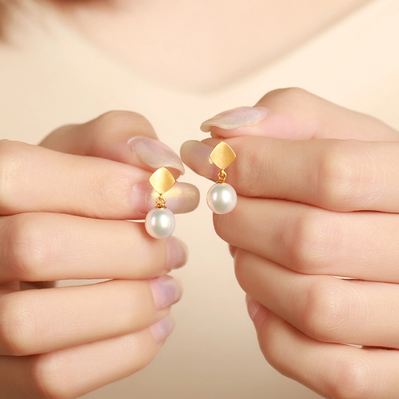 akoya 18k
