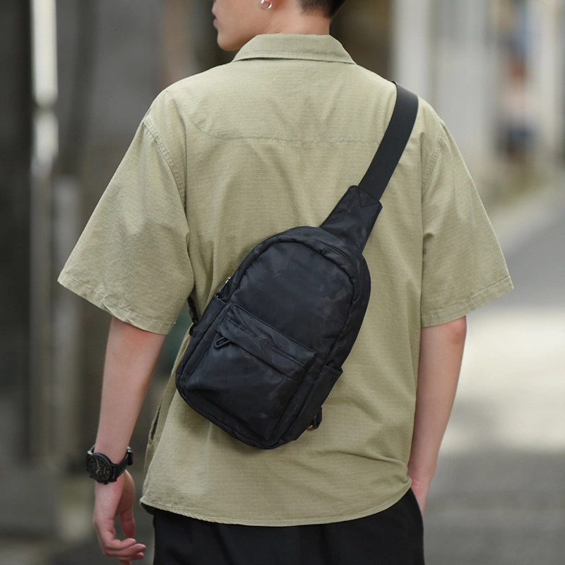 木村耀司 潮牌男休闲百搭大容量随身旅行轻便时尚潮流女 牛津纺 胸包斜挎包单肩包 常规 男女同款情侣款 黑色/迷彩黑