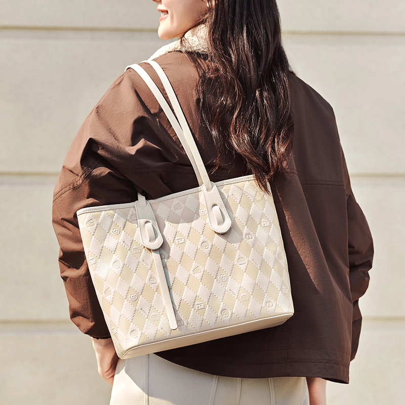 x Tote