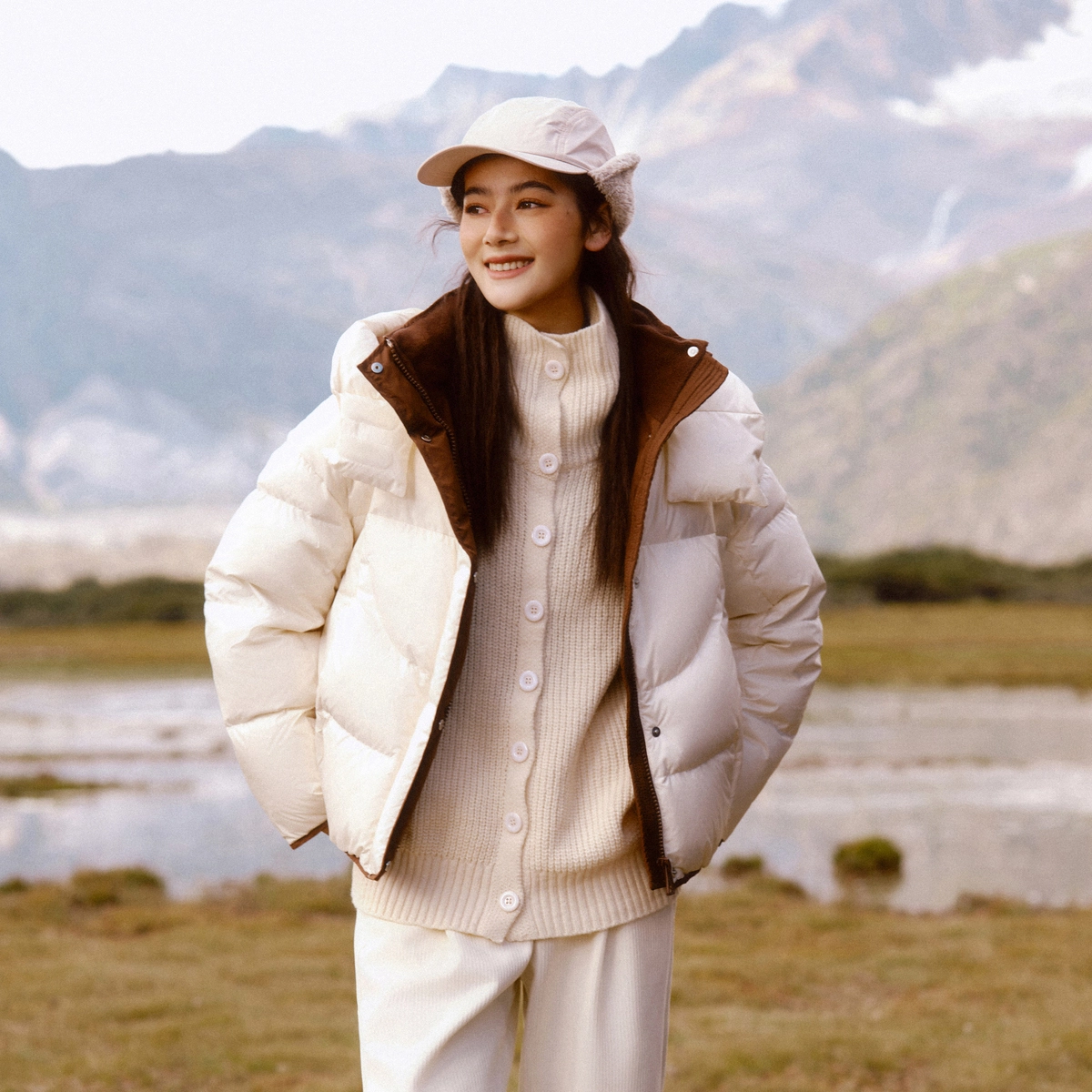 森马 设计感宽松撞色连帽面包服潮流个性时尚长袖羽绒服 女款