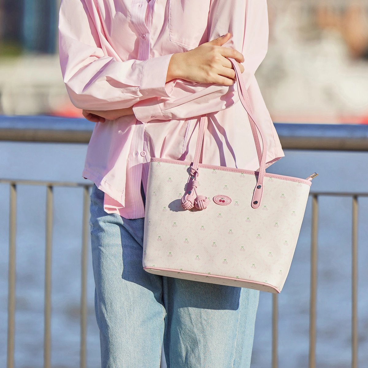 Tote 50609 60302 80300