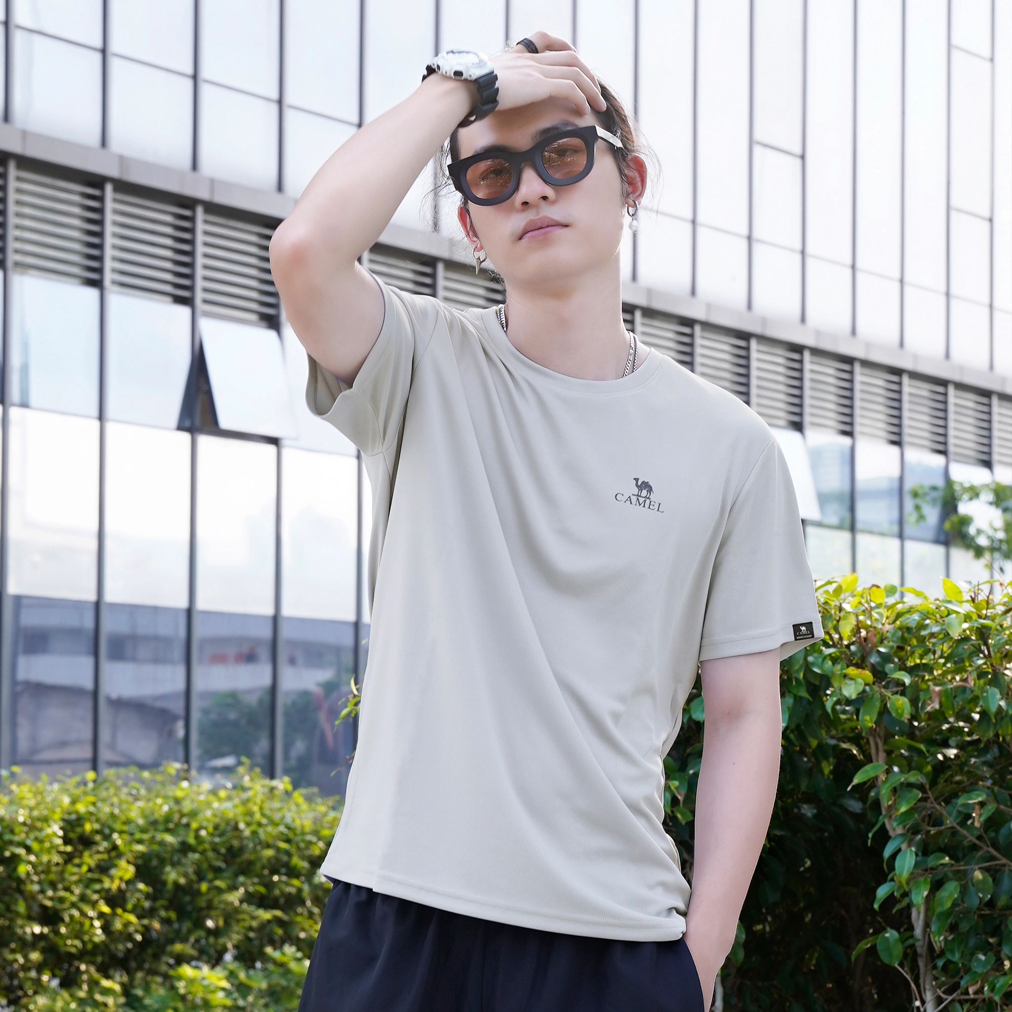CAMEL T