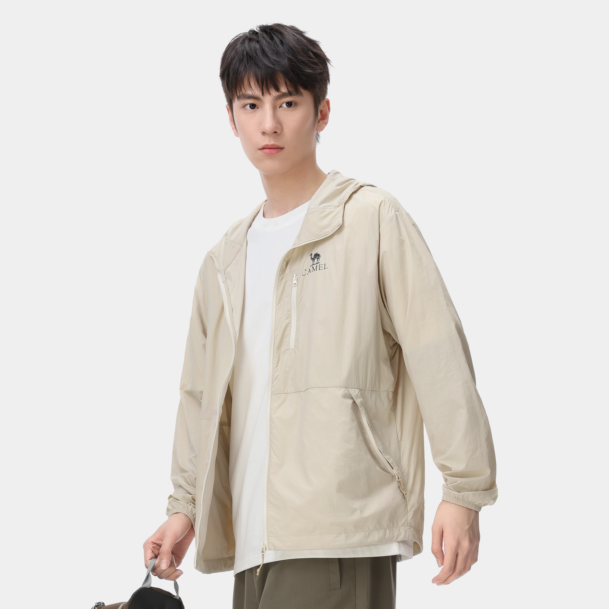 CAMEL UPF50+