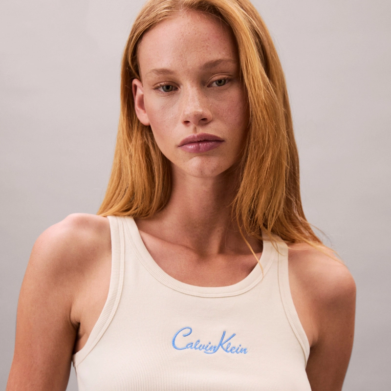 CALVIN KLEIN T