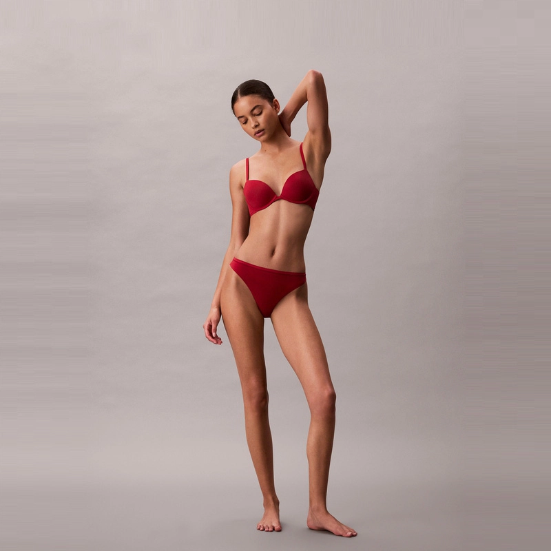 CALVIN KLEIN V