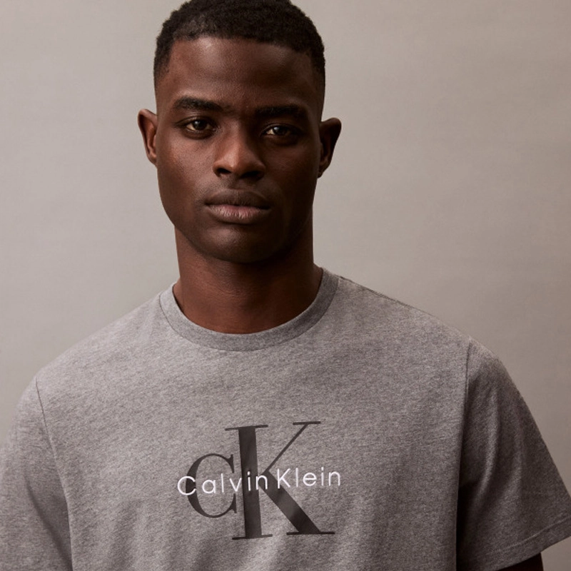 CALVIN KLEIN T