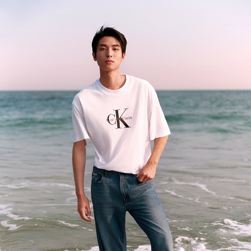 CALVIN KLEIN T
