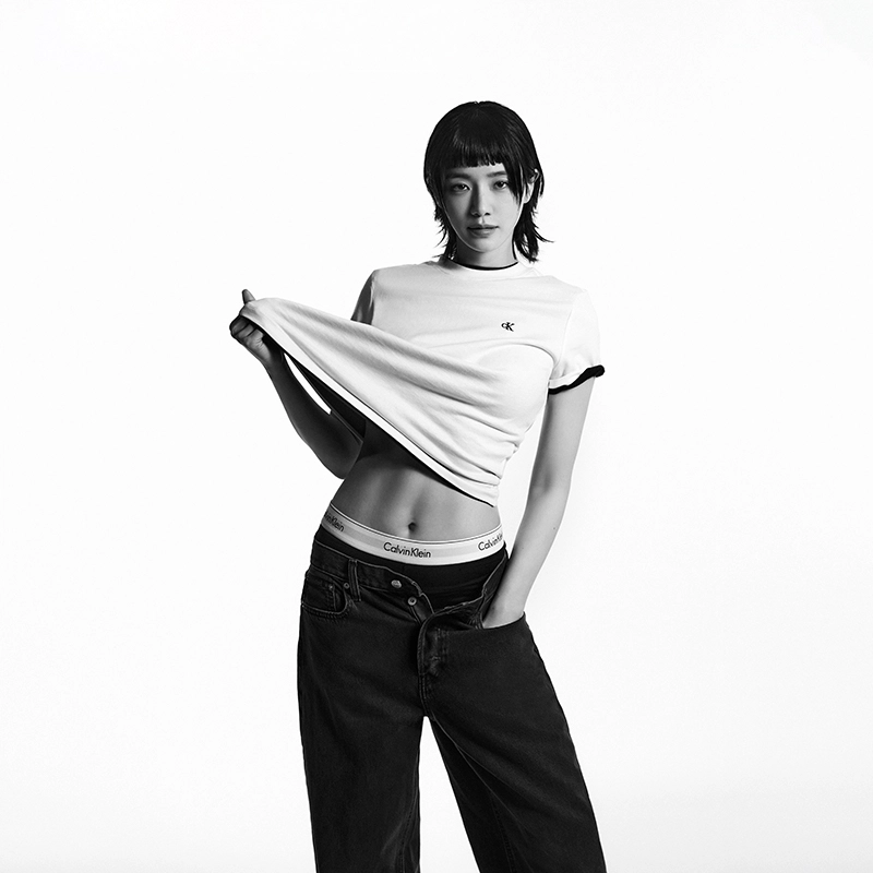 CALVIN KLEIN T