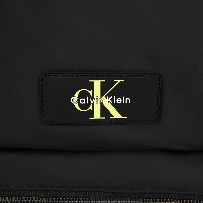 CALVIN KLEIN