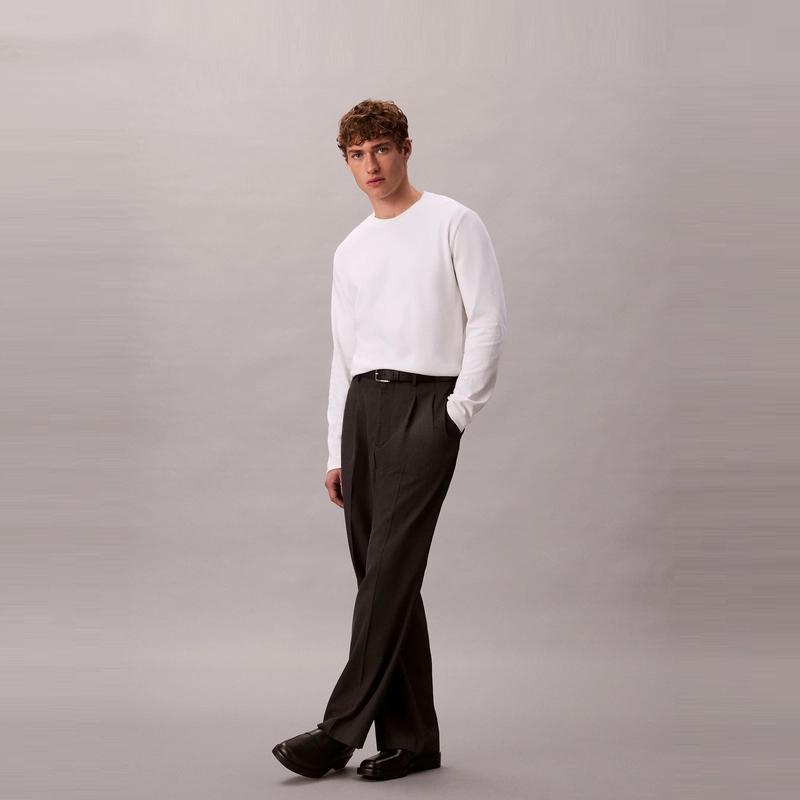 CALVIN KLEIN T