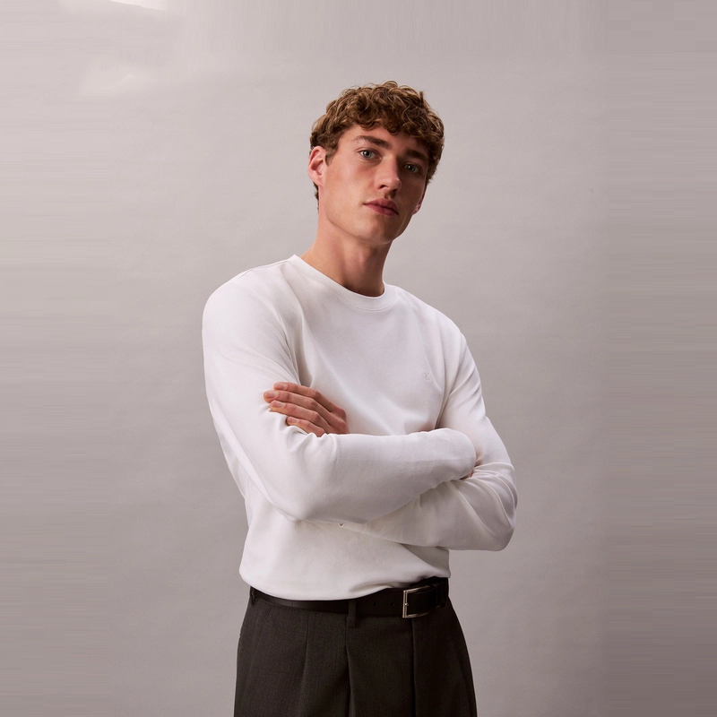 CALVIN KLEIN T
