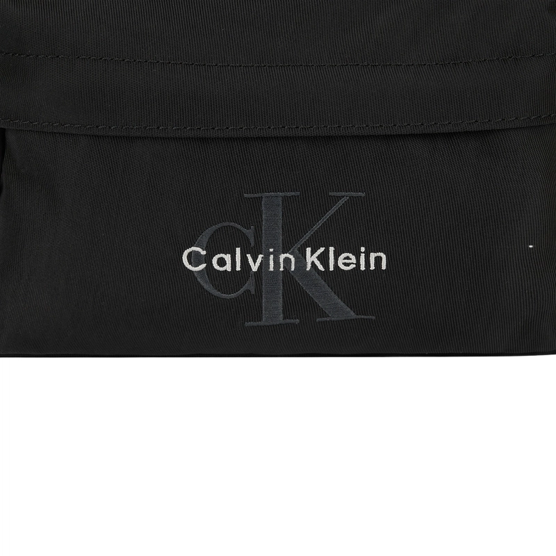 CALVIN KLEIN