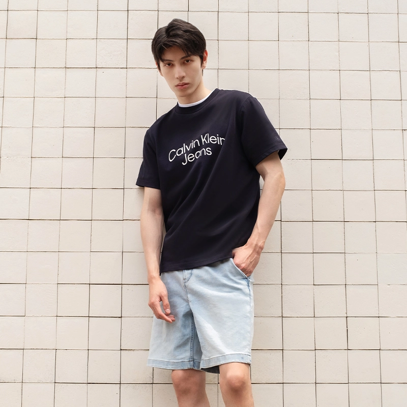 CALVIN KLEIN T