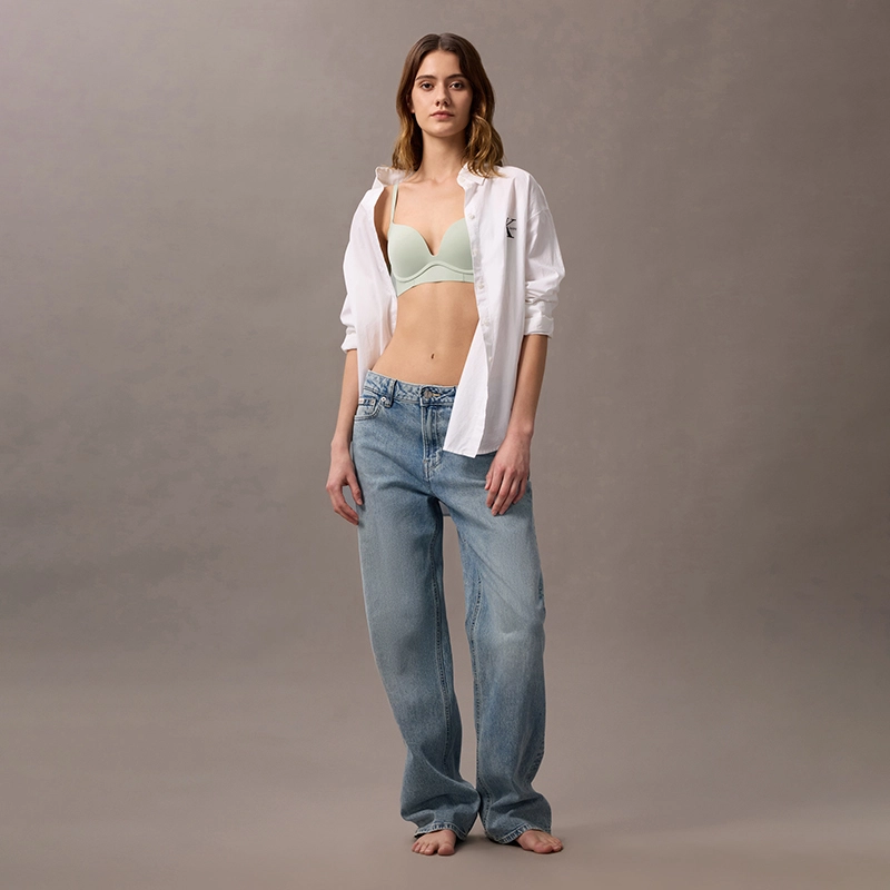 CALVIN KLEIN V