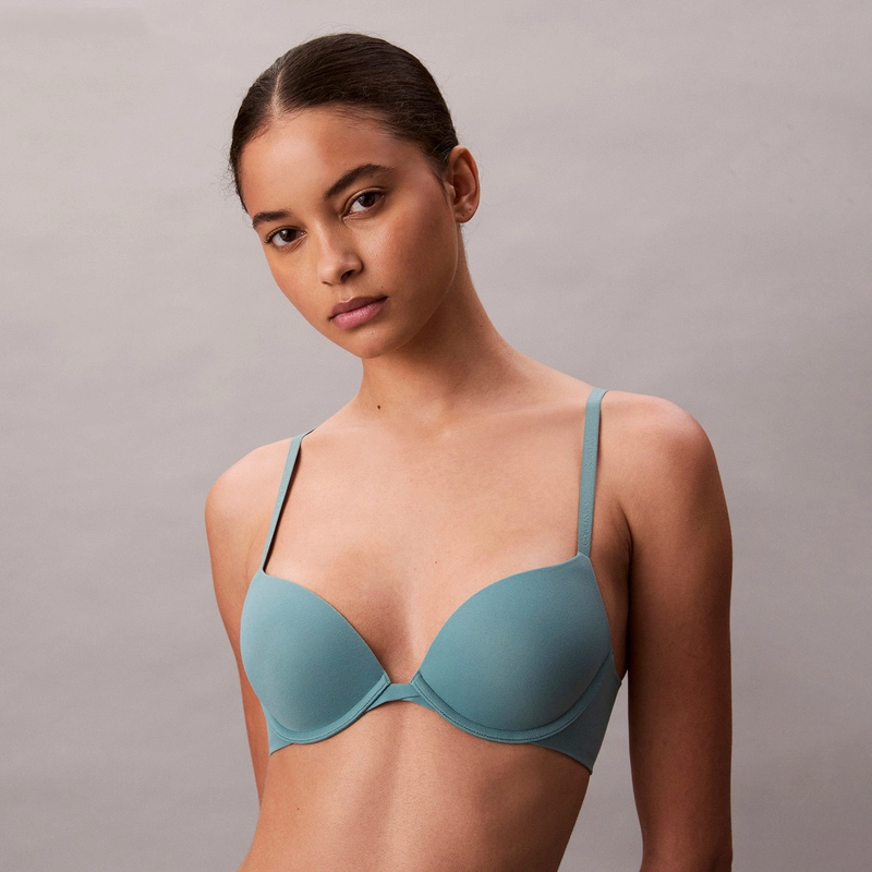 CALVIN KLEIN V