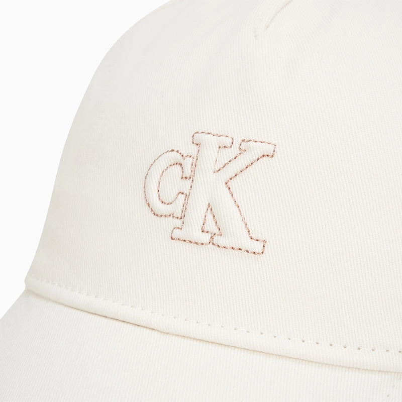 CALVIN KLEIN