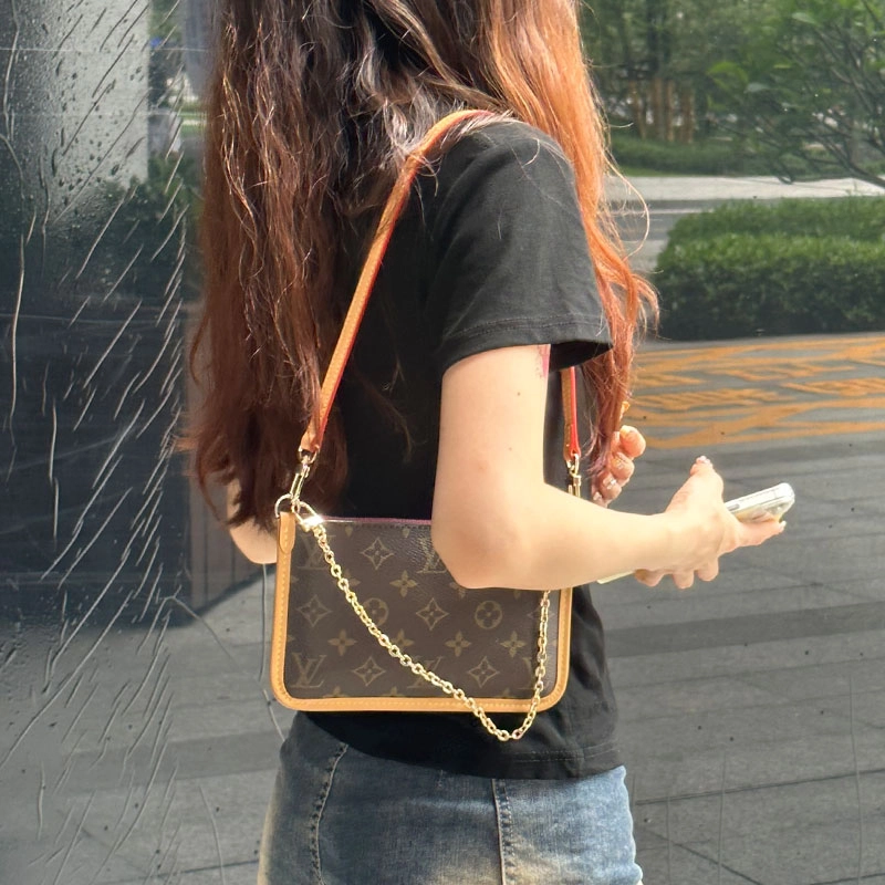GUYI LV Carryall
