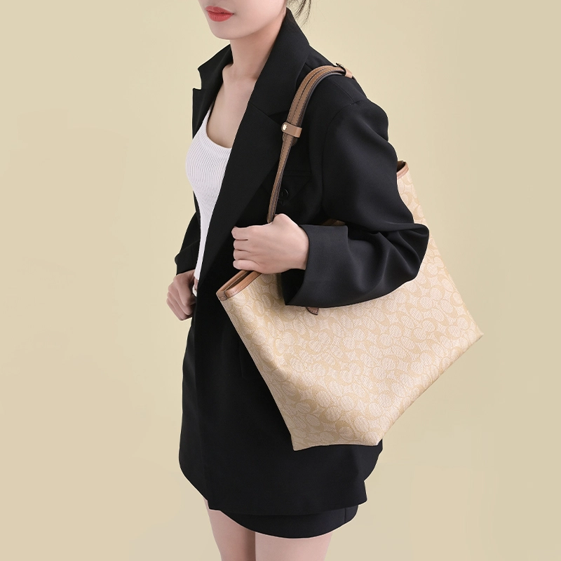 GUYI COACHcity30 33