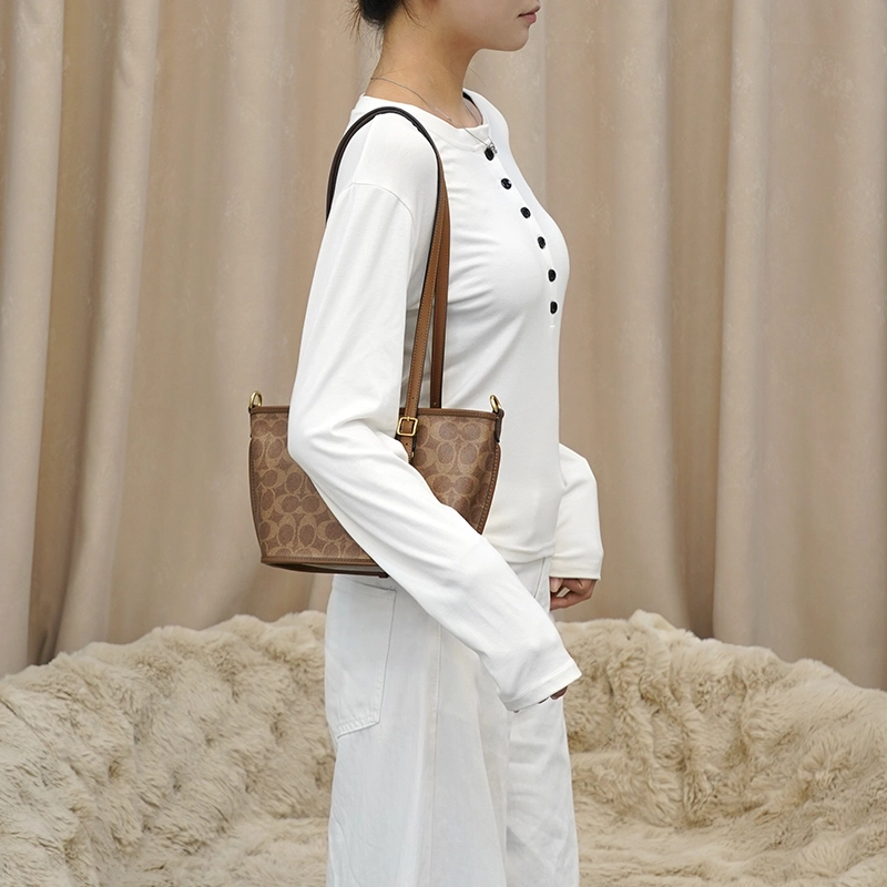 GUYI COACH TAXI 21