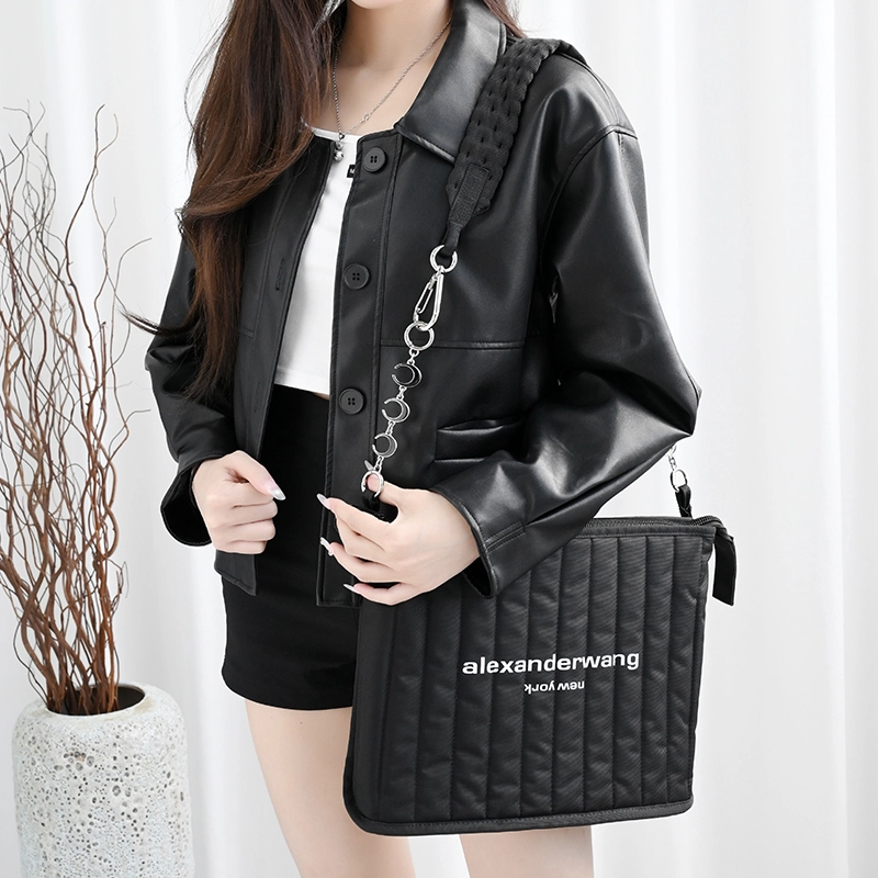 GUYI Alexander wang