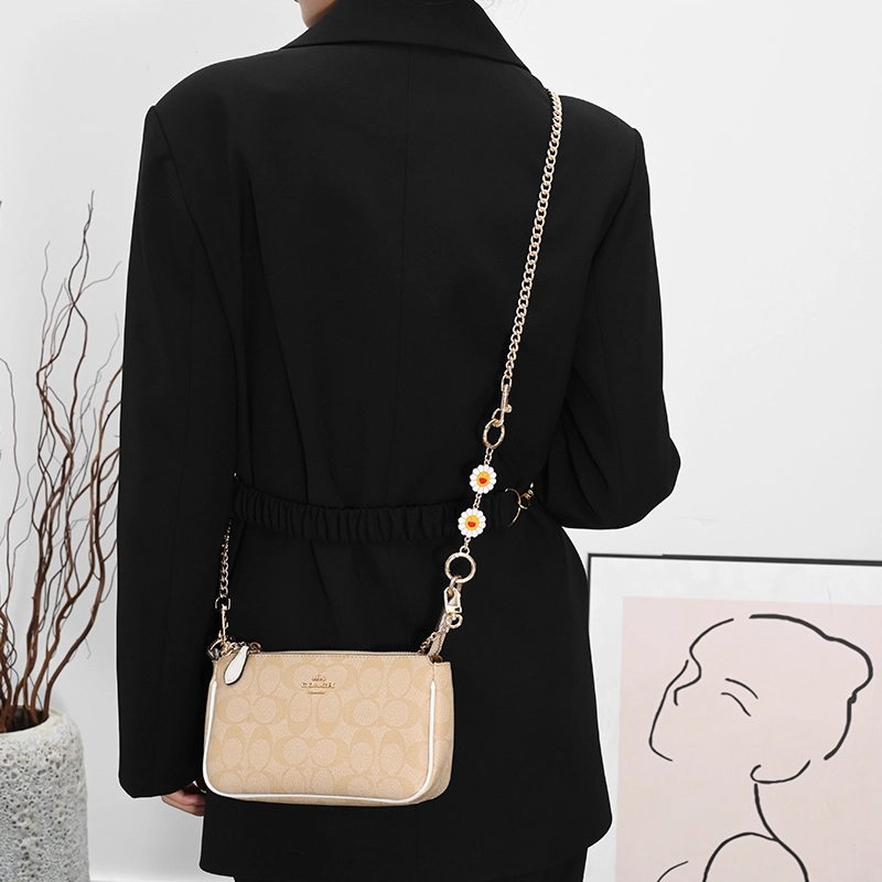 GUYI COACH Nolita 19