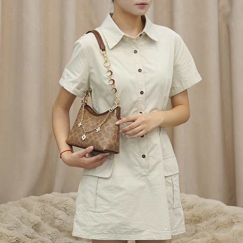 GUYI COACHLaurel19diy