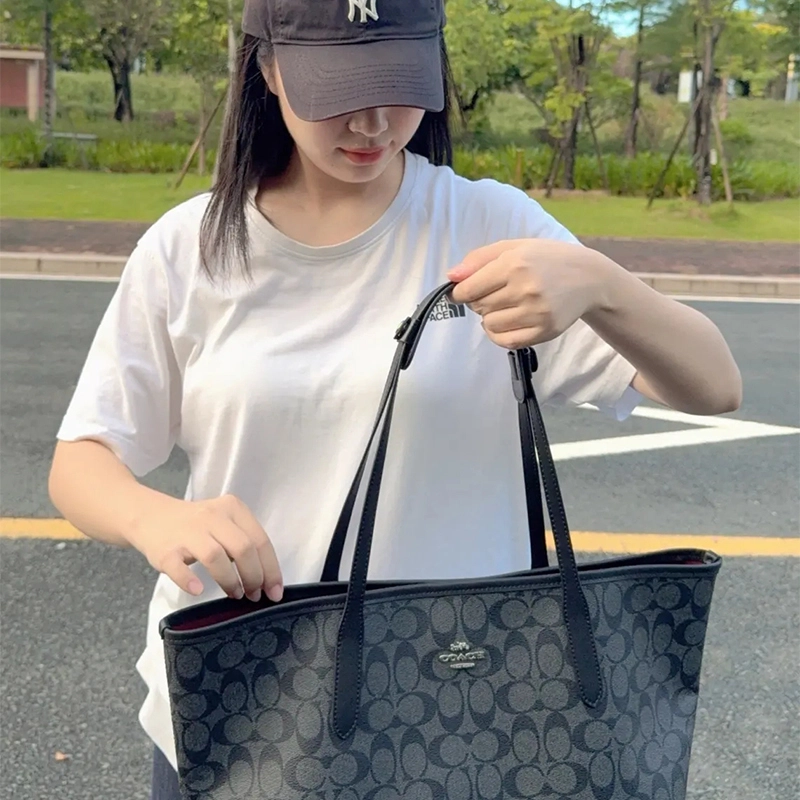 GUYI COACHcity33 30