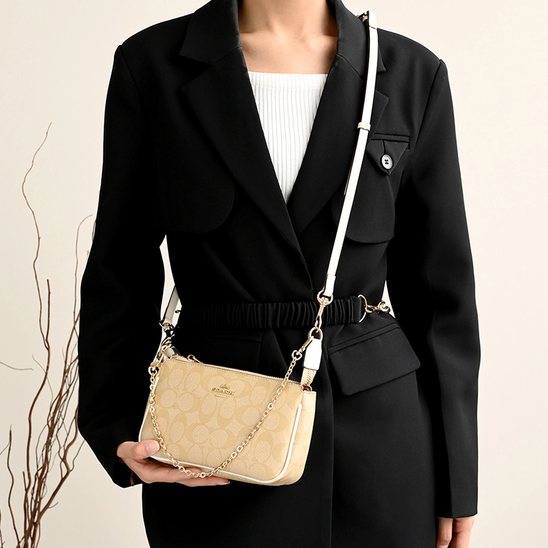 GUYI COACH Nolita 19