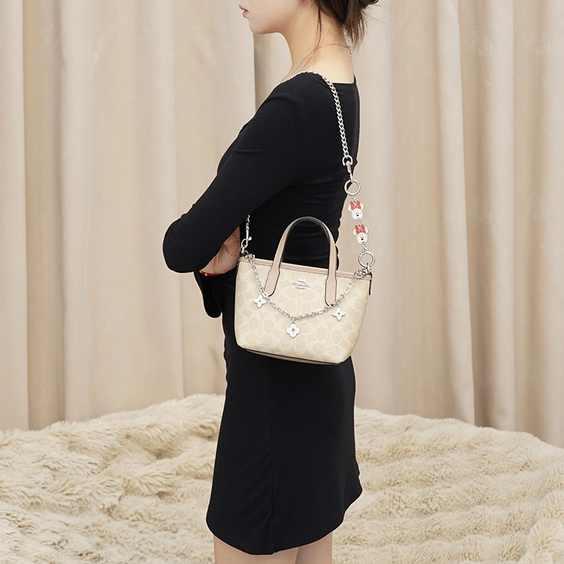 GUYI COACH city15