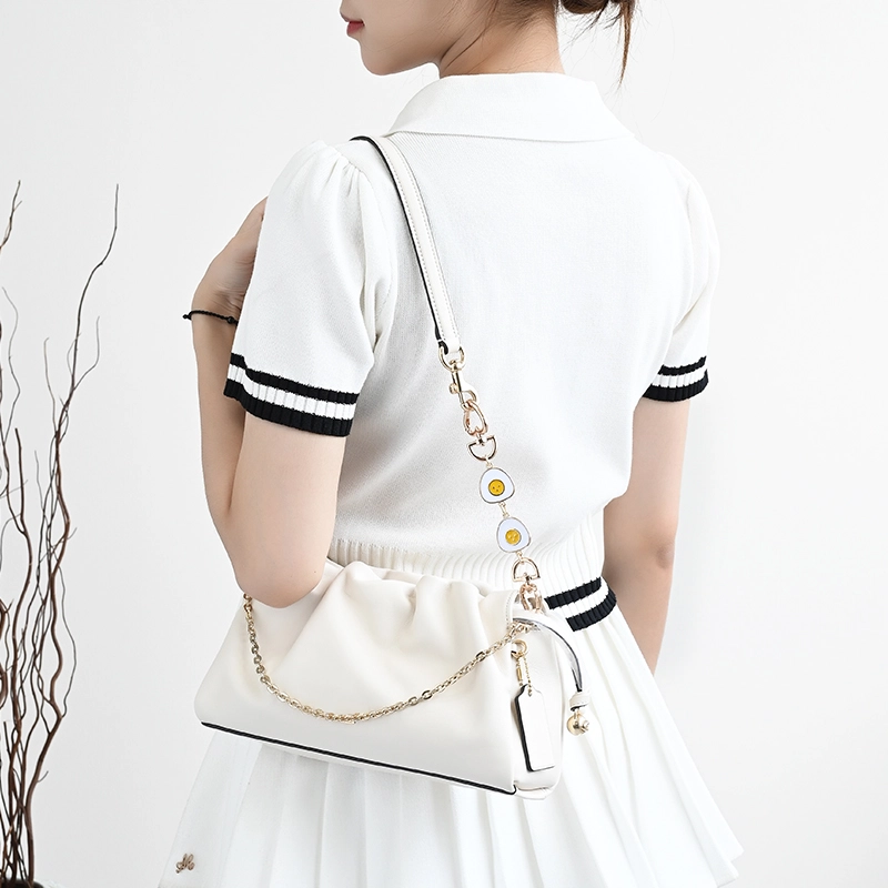 GUYI COACH