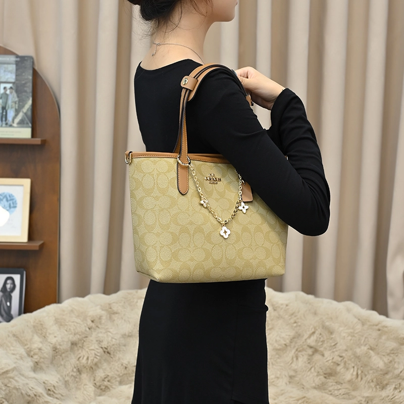 GUYI COACH City23