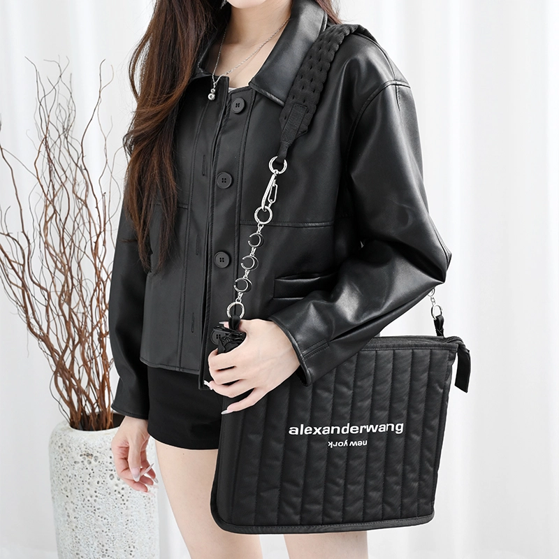GUYI Alexander wang