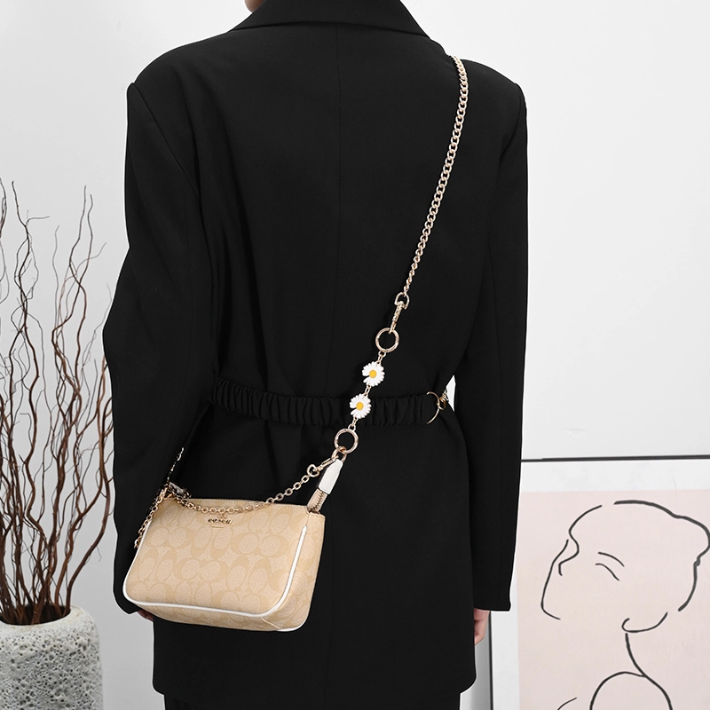 GUYI COACH Nolita 19
