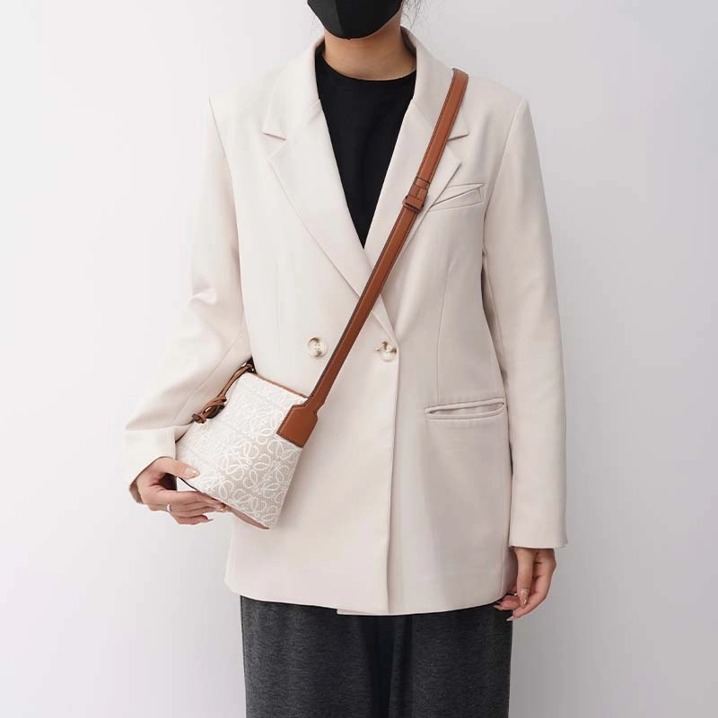 GUYI loewecubi